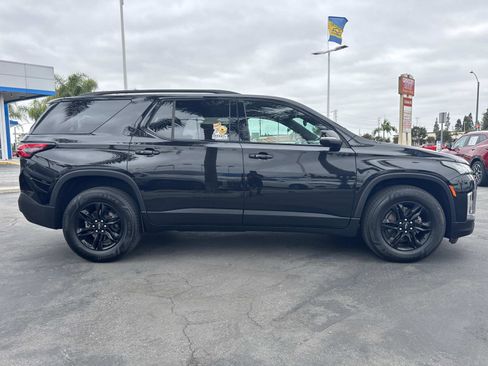 Used 2023 Chevrolet Traverse LT FWD image 4