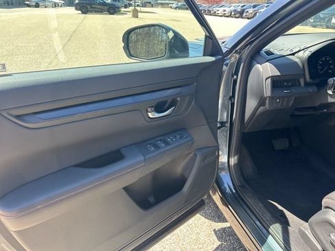 Used 2023 Honda CR-V Sport image 16