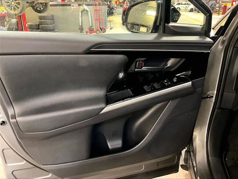 Used 2024 Toyota bZ4X XLE w/ Weather Package image 9