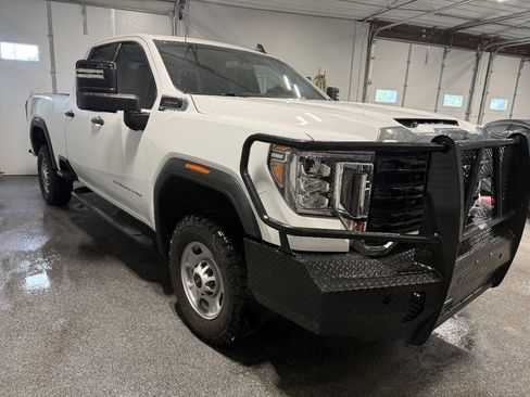 Used 2023 GMC Sierra 2500 Pro w/ Convenience Package AWD/4WD image 3