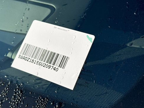 Certified 2025 Lexus ES 350 w/ Premium Package image 36