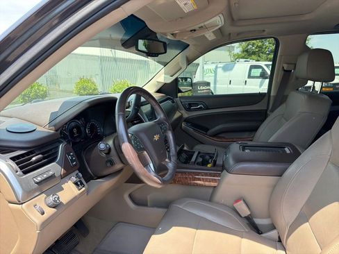 Used 2017 Chevrolet Tahoe Premier RWD image 12