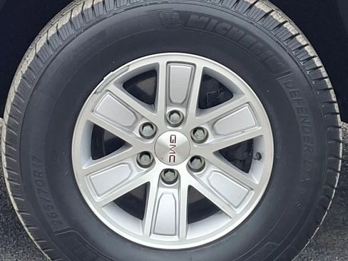 Used 2019 GMC Sierra 1500 SLE w/ SLE Value Package AWD/4WD image 24