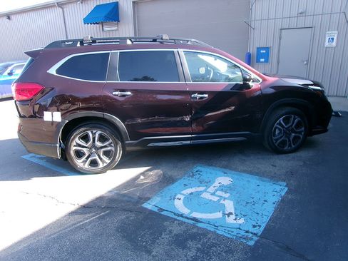 Used 2025 Subaru Ascent Touring w/ Popular Package #1 image 1