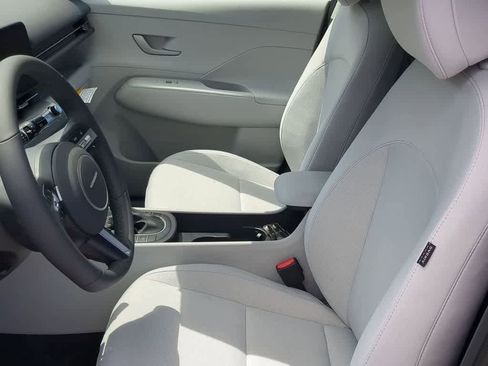 New 2026 Hyundai Kona SEL Sport FWD image 17