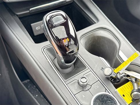 Used 2024 Cadillac XT4 Sport image 16