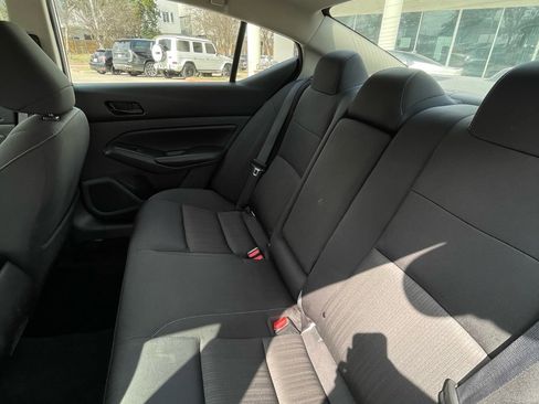 Used 2024 Nissan Altima 2.5 SV image 24