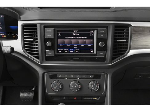 Certified 2023 Volkswagen Atlas Cross Sport SE image 7