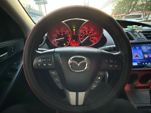 Used 2010 MAZDA MAZDA3 s Sport FWD image 22