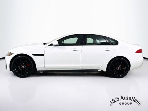 Used 2020 Jaguar XF S image 4