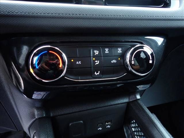 Used 2025 Chevrolet TrailBlazer LT AWD/4WD image 17