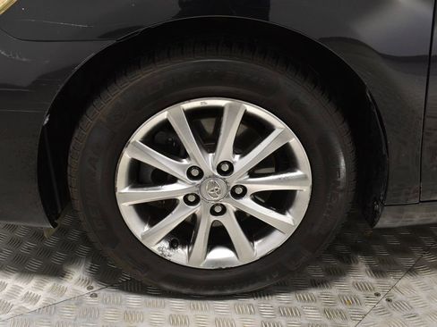 Used 2010 Toyota Camry Hybrid image 34