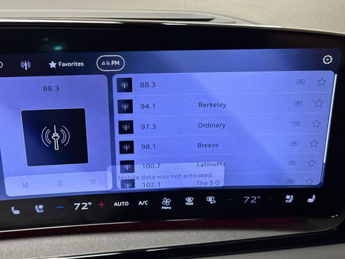 New 2027 Audi Q6 e-tron Premium Plus image 17