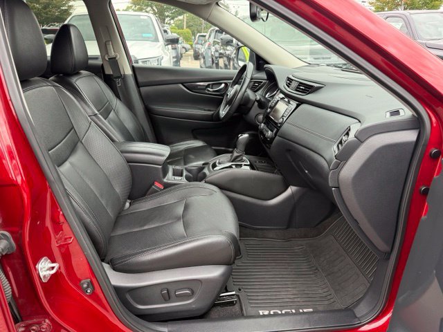 Used 2019 Nissan Rogue SL w/ Premium Package AWD/4WD image 28