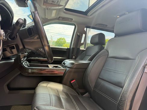 Used 2015 GMC Sierra 3500 Denali w/ Duramax Plus Package AWD/4WD image 10