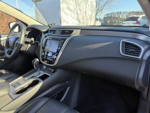 Used 2019 Nissan Murano SL w/ Cargo Package image 39