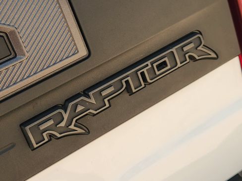 Used 2025 Ford F150 Raptor AWD/4WD image 14