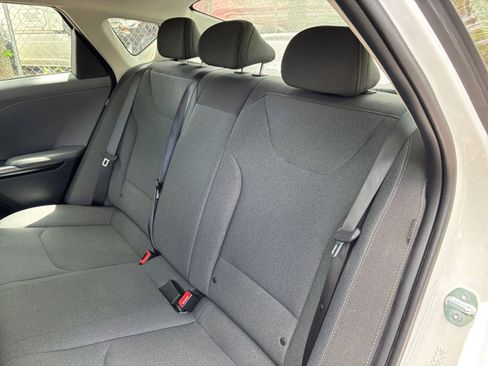 Used 2025 Kia K4 FWD image 68