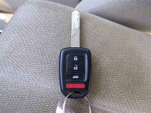 Used 2013 Honda Accord LX image 33