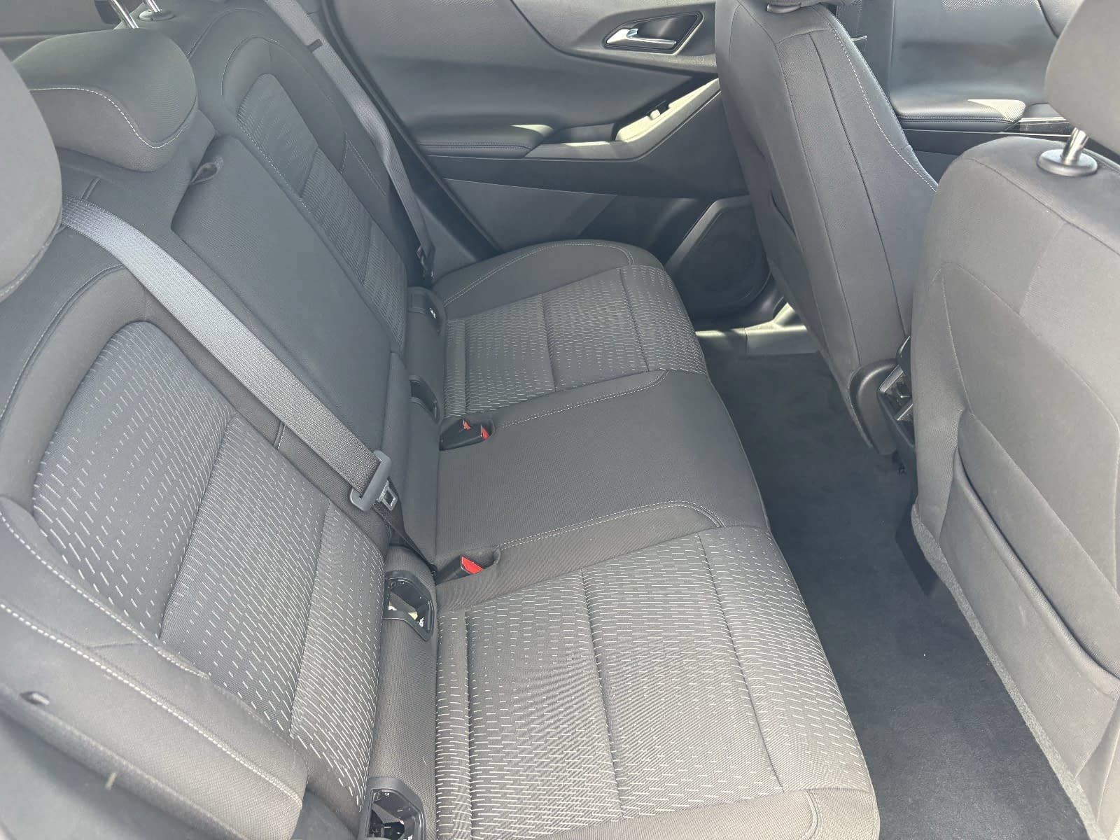 Used 2026 Chevrolet Equinox LT FWD image 16