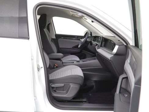 New 2026 Volkswagen Tiguan S image 18