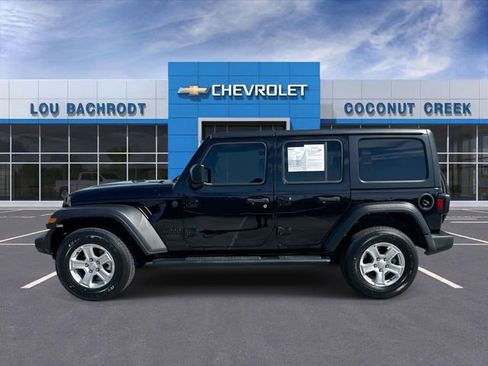 Used 2022 Jeep Wrangler Unlimited Sport image 5