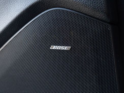 Used 2016 Porsche Panamera RWD image 37