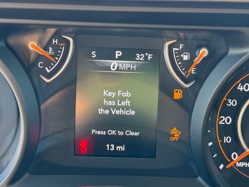 New 2026 Jeep Gladiator Sport image 16