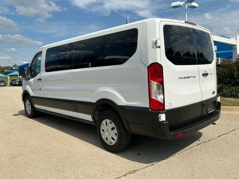 Used 2022 Ford Transit 350 XLT image 4