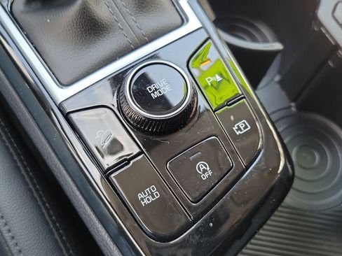 Certified 2024 Kia Sportage EX FWD image 29