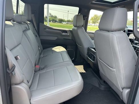 Certified 2024 Chevrolet Silverado 1500 LTZ w/ LTZ Premium Package AWD/4WD image 25