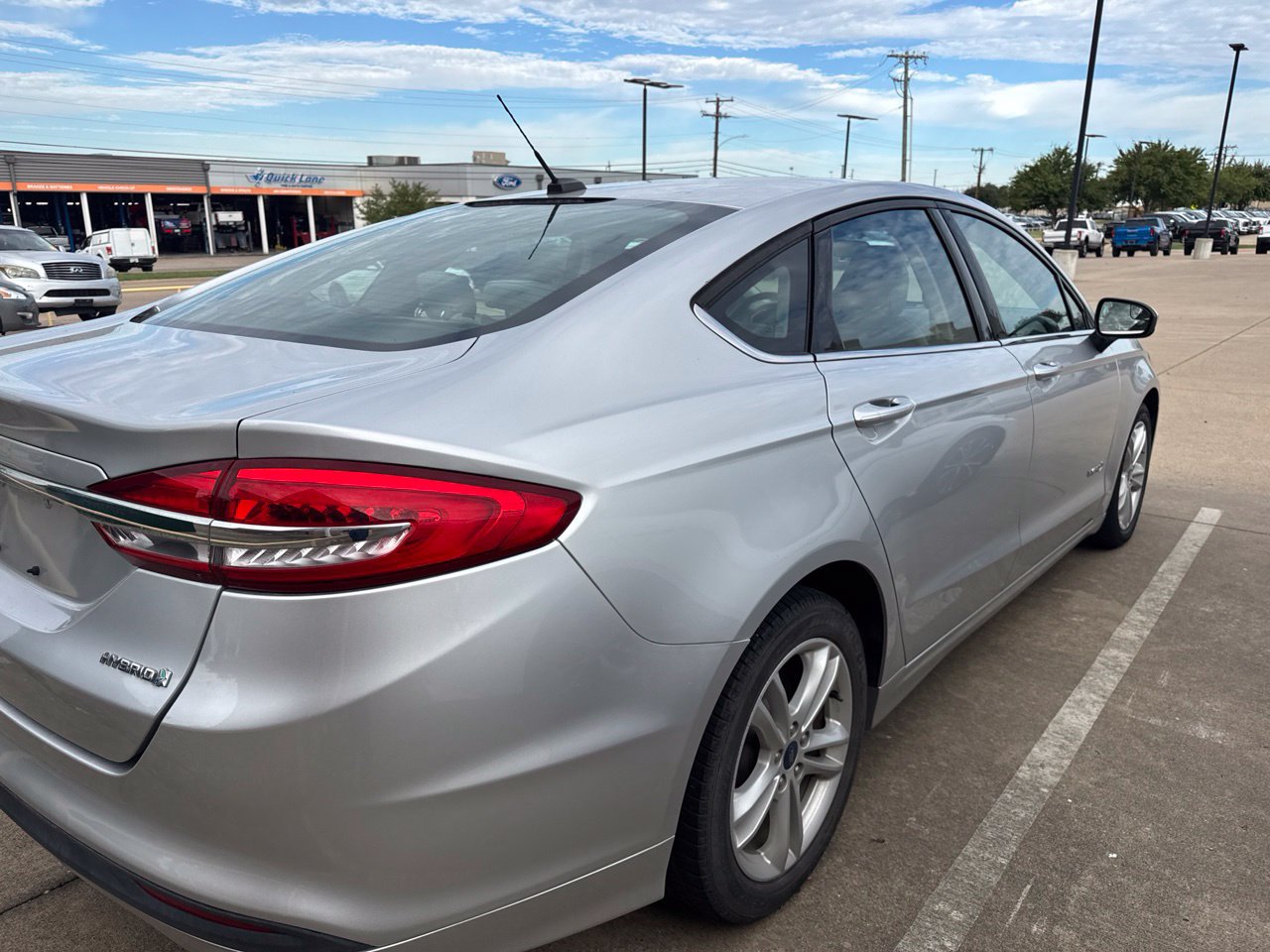 Used 2018 Ford Fusion S FWD image 4