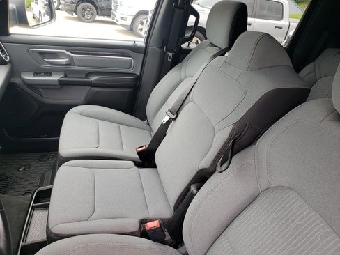 Used 2021 RAM 1500 Big Horn AWD/4WD image 17