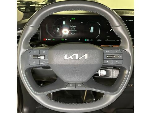 Used 2026 Kia EV9 Land AWD/4WD image 26