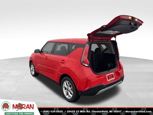 Used 2025 Kia Soul LX w/ LX Technology Package image 24