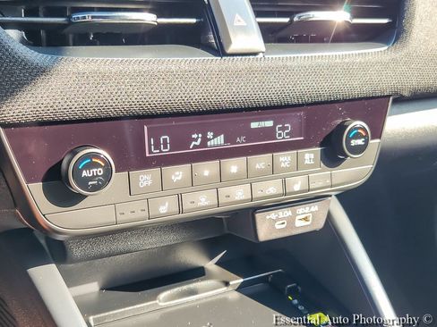 Certified 2026 Subaru Outback Limited XT AWD/4WD image 15