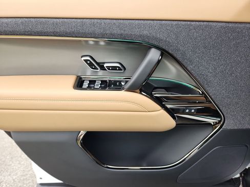 New 2026 Land Rover Range Rover Sport SE image 24