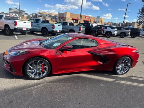 Used 2021 Chevrolet Corvette Stingray Preferred Conv w/ Battery Protection Package image 2