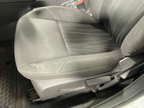 Used 2015 Ford Focus SE FWD image 15