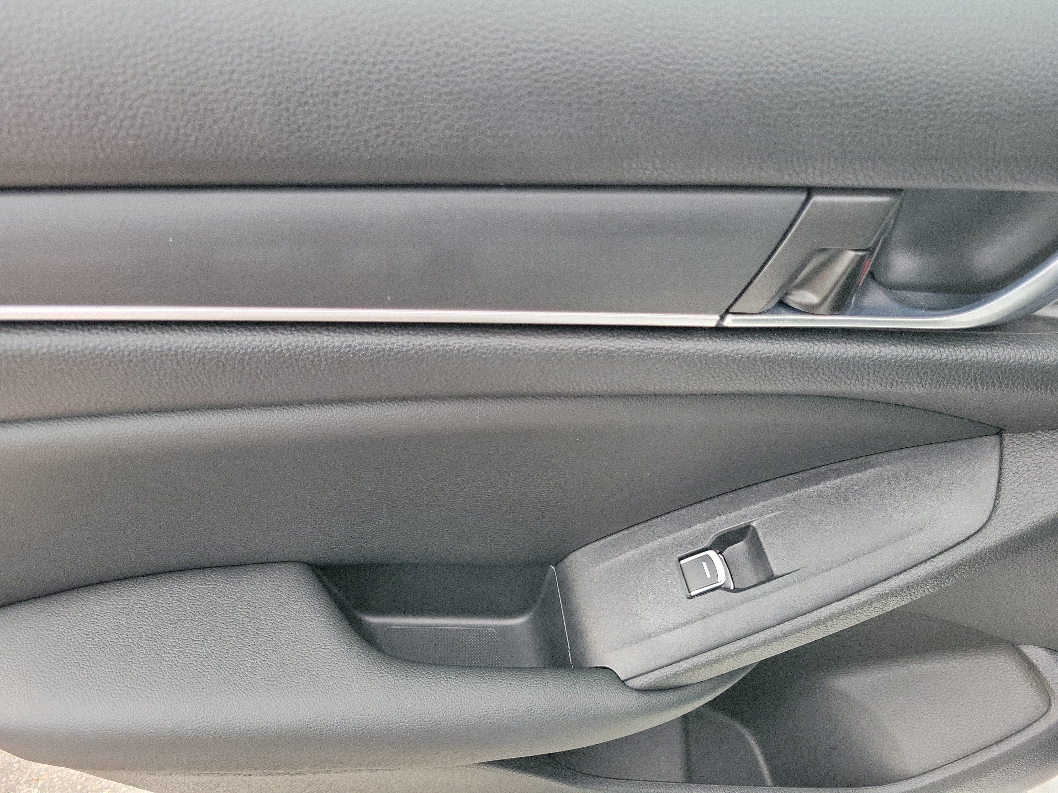 Used 2022 Honda Accord Sport image 26