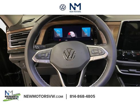 New 2026 Volkswagen Atlas SE image 12