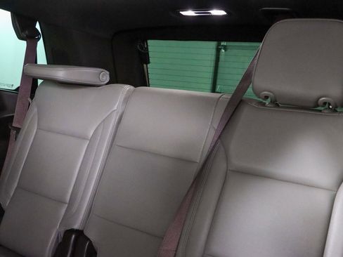 Used 2022 Chevrolet Tahoe LT image 28