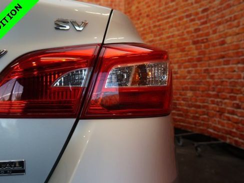 Certified 2019 Nissan Sentra SV w/ Special Edition Package image 77