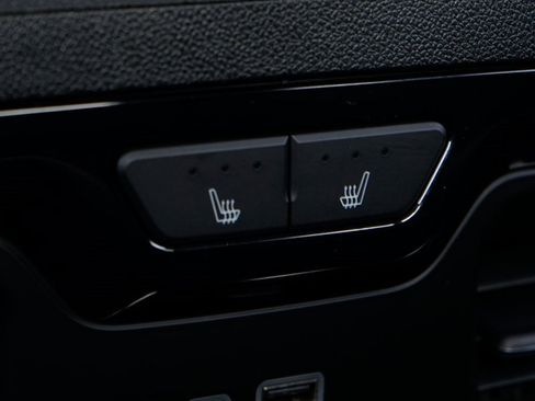 Used 2024 GMC Sierra 2500 AT4 w/ AT4 Premium Plus Package image 37