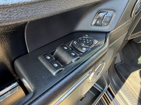 Used 2020 Ford Expedition Max XLT w/ Equipment Group 202A RWD image 23
