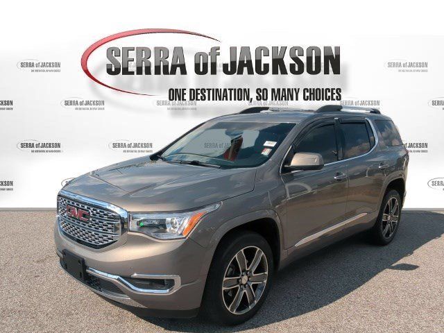 Used 2019 GMC Acadia Denali w/ Technology Package FWD image 4