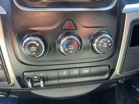 Used 2015 RAM 2500 SLT image 18