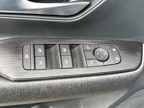 New 2026 Nissan Kicks SV image 22