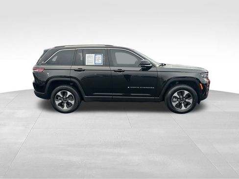 Used 2022 Jeep Grand Cherokee Limited 4xe image 8