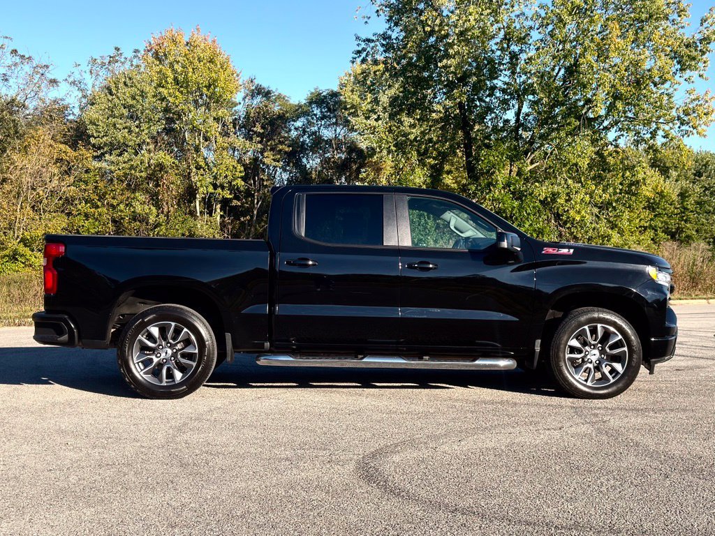 Used 2024 Chevrolet Silverado 1500 RST w/ Z71 Off-Road Package AWD/4WD image 1